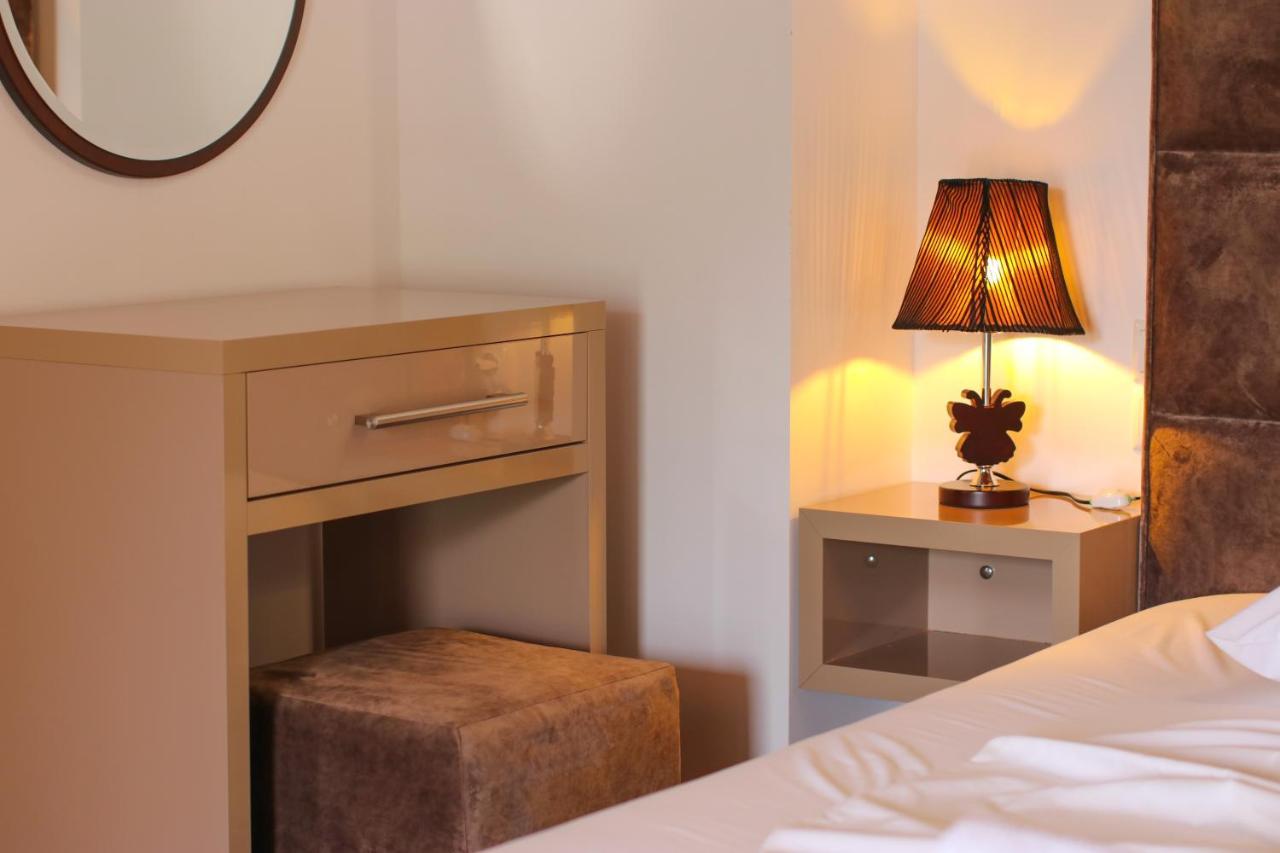 Lido Apartments Himare Eksteriør bilde