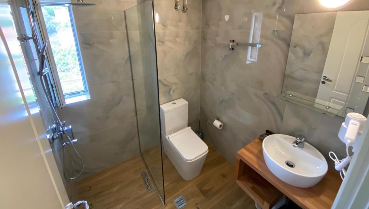 Lido Apartments Himare Rom bilde