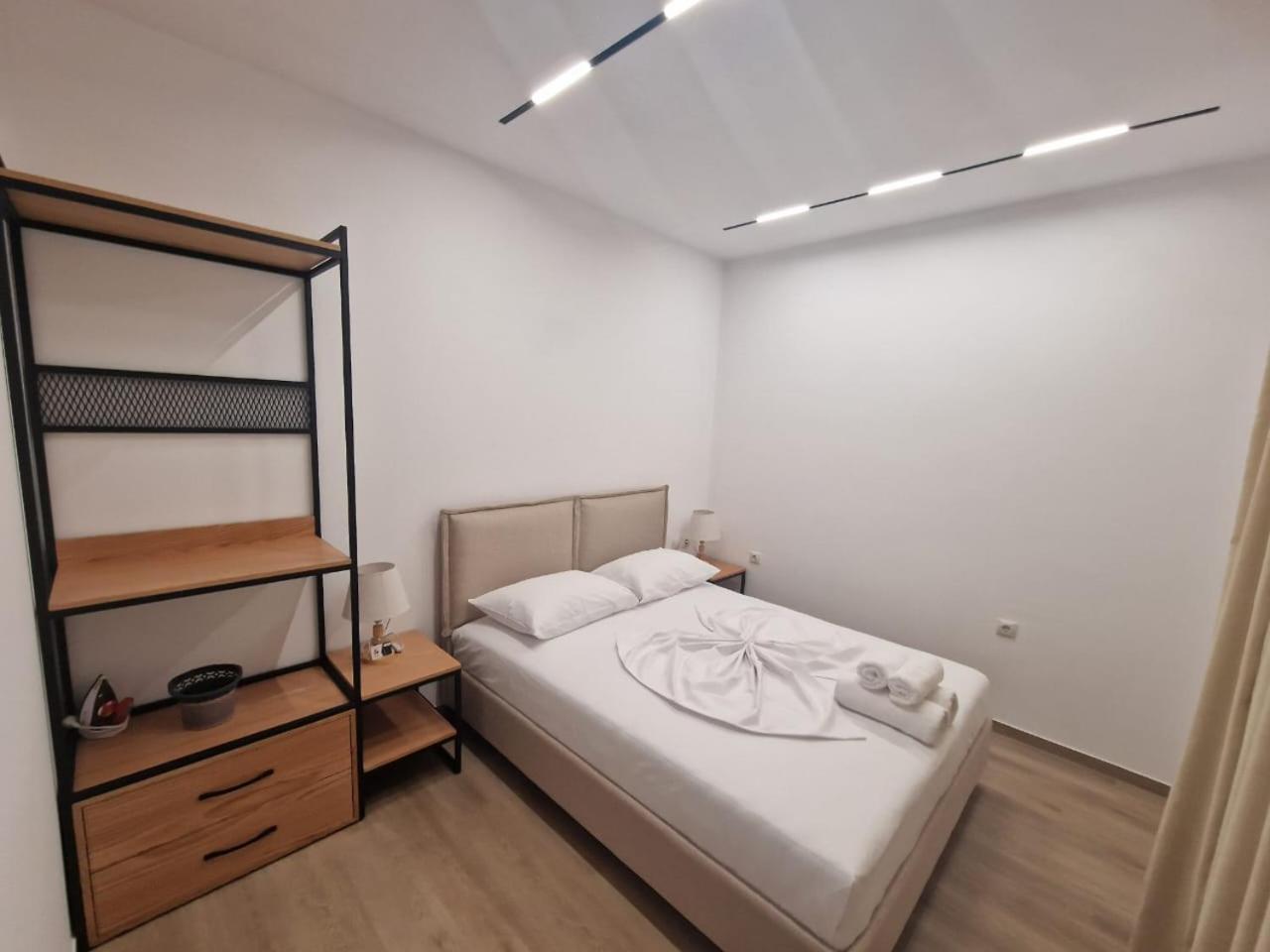 Lido Apartments Himare Eksteriør bilde