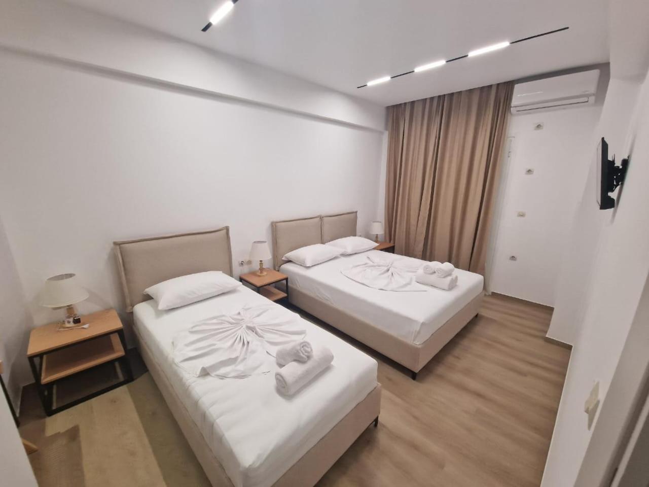Lido Apartments Himare Eksteriør bilde