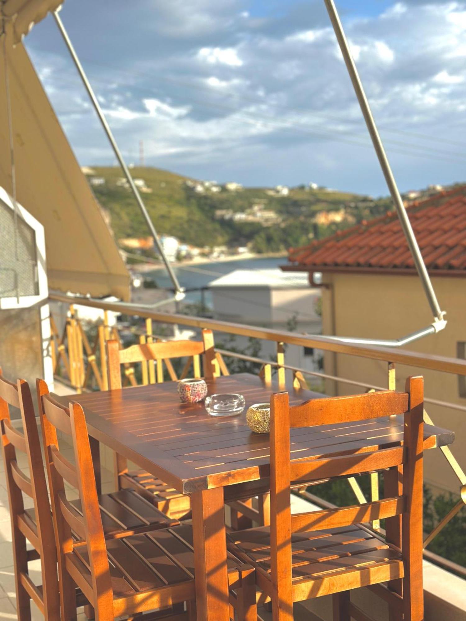 Lido Apartments Himare Eksteriør bilde