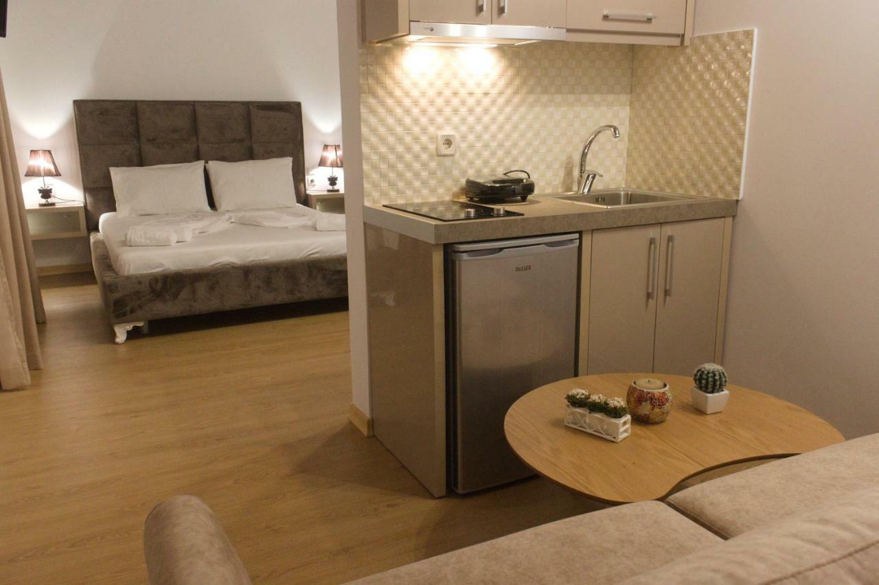 Lido Apartments Himare Eksteriør bilde